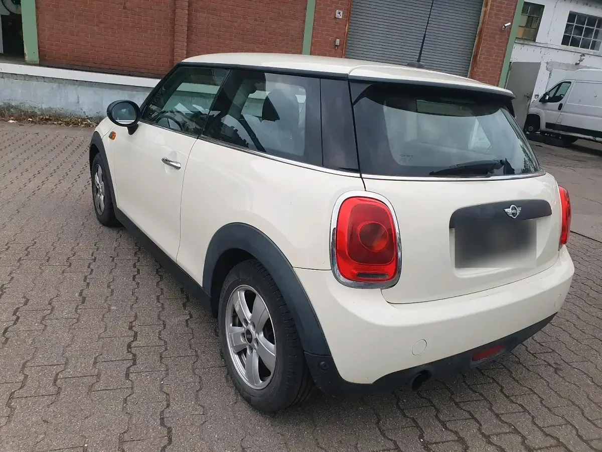 Gebraucht Mini ONE 75 PS (55 kW) 2015 Beige Kleinwagen