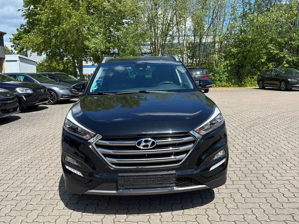 Gebraucht Hyundai Tucson Premium 177 PS (130 kW) 2016 Schwarz SUV