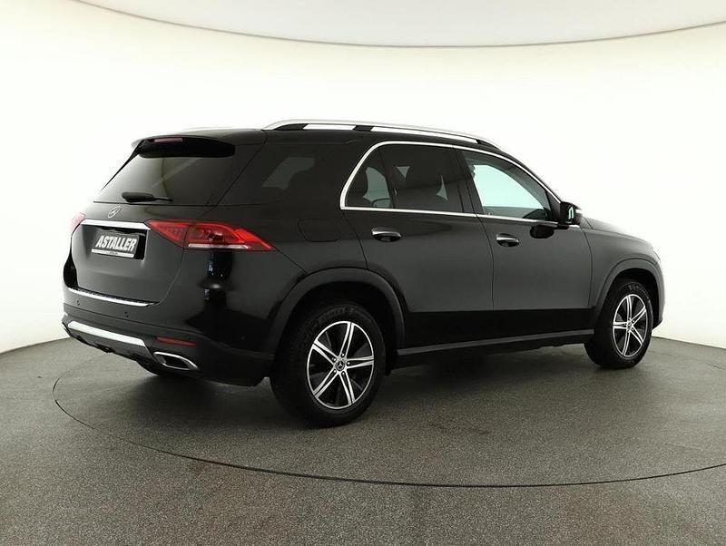 Gebraucht Mercedes GLE300 245 PS (180 kW) 2020 Metalliclack obsidianschwarz SUV