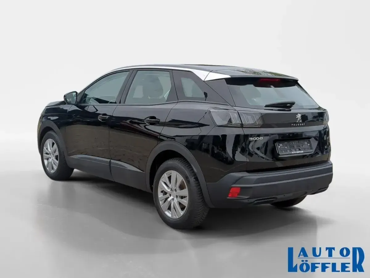 Gebraucht Peugeot 3008 Active 131 PS (96 kW) 2021 Perlanera schwarz SUV