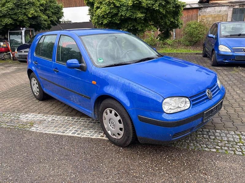 Blau Gebraucht 1998 VW Golf Limousine | 999 € (Superpreis) - Bild 1/4