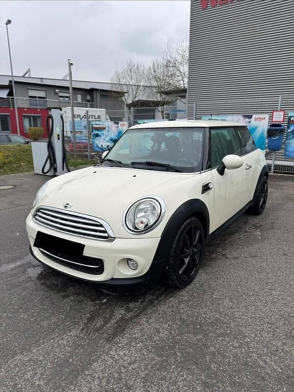 Gebraucht Mini Cooper 122 PS (89 kW) 2013 Weiß Kleinwagen