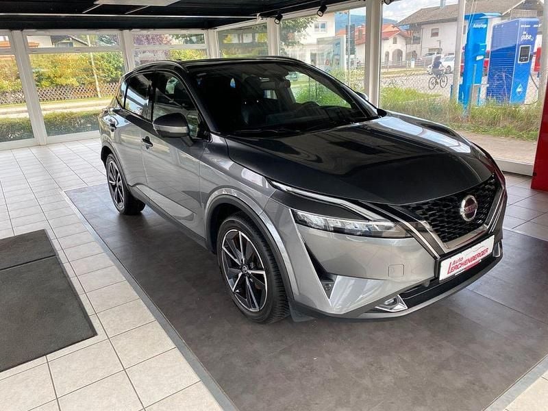 Grau Gebraucht 2022 Nissan Qashqai Tekna+ SUV | 24.890 € (Guter Preis) - Bild 1/4
