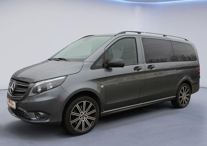 Grau Gebraucht 2021 Mercedes Vito Edition Van | 39.990 € (Etwas zu teuer) - Bild 1/4