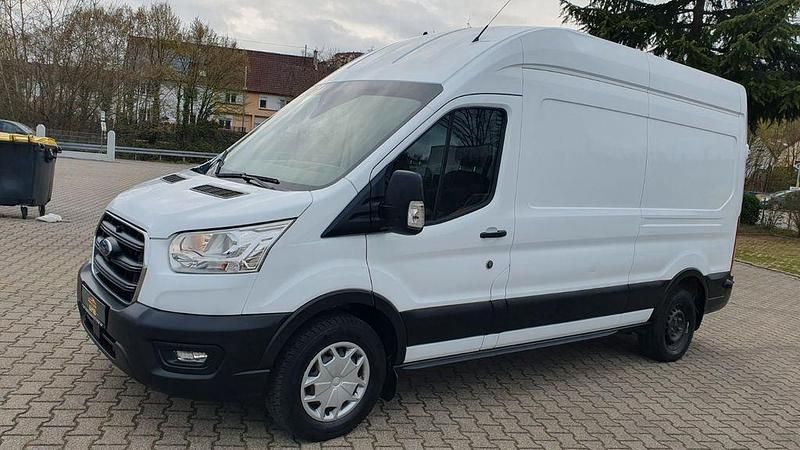 Gebraucht Ford Transit 131 PS (96 kW) 2021 Weiß Van / Kleinbus