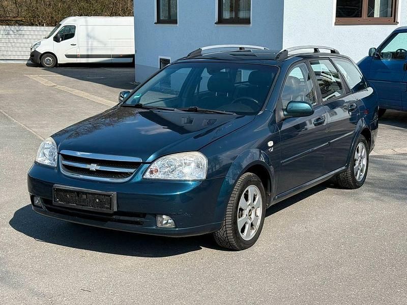 Gebraucht Chevrolet Nubira CDX 121 PS (88 kW) 2009 Grün Kombi