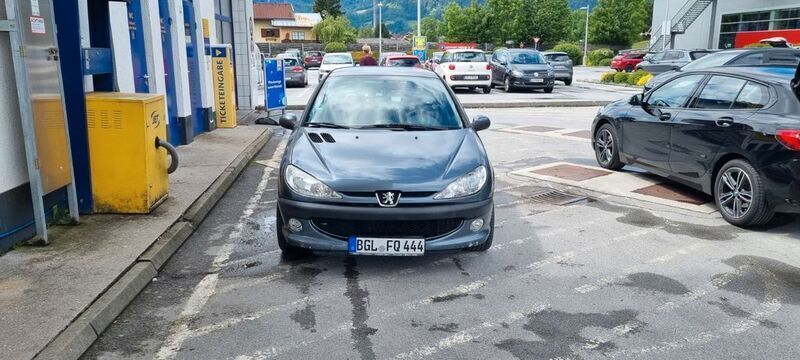 Gebraucht 2008 Peugeot 206 Tendance Limousine | 1.000 € (Guter Preis) - Bild 1/4