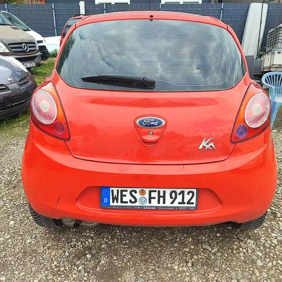 Używany Ford Ka Trend 69 KM (50 kW) 2014 Czerwony Hatchback