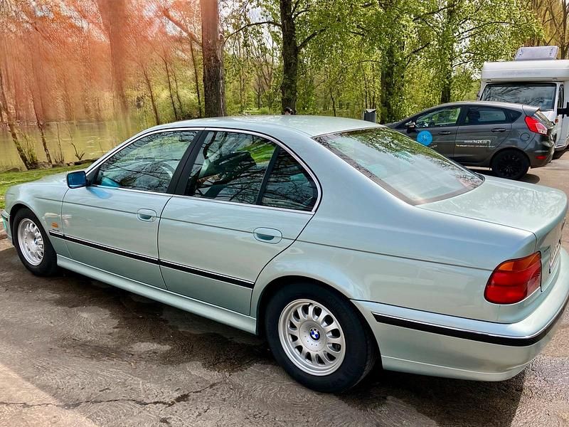 Gebraucht BMW 523 Basis 170 PS (125 kW) 1996 Andere farben Limousine