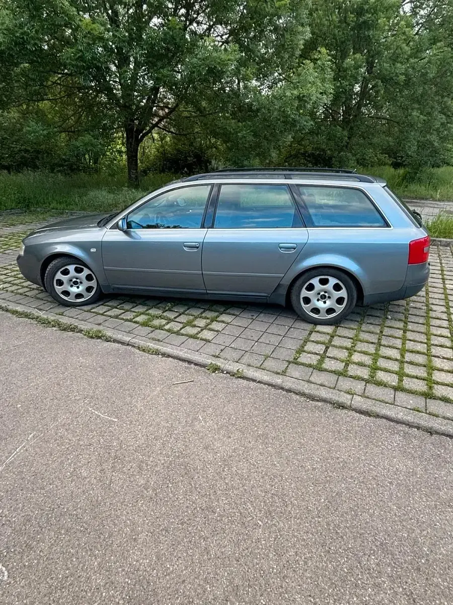 Gebraucht Audi A6 165 PS (121 kW) 2000 Grau Kombi