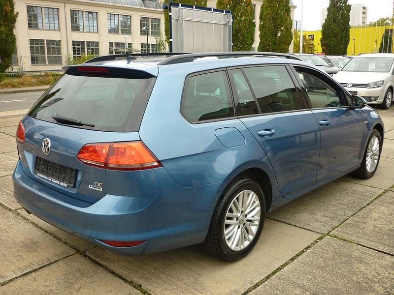 Gebraucht VW Golf VII Cup 125 PS (91 kW) 2014 Blau Kombi