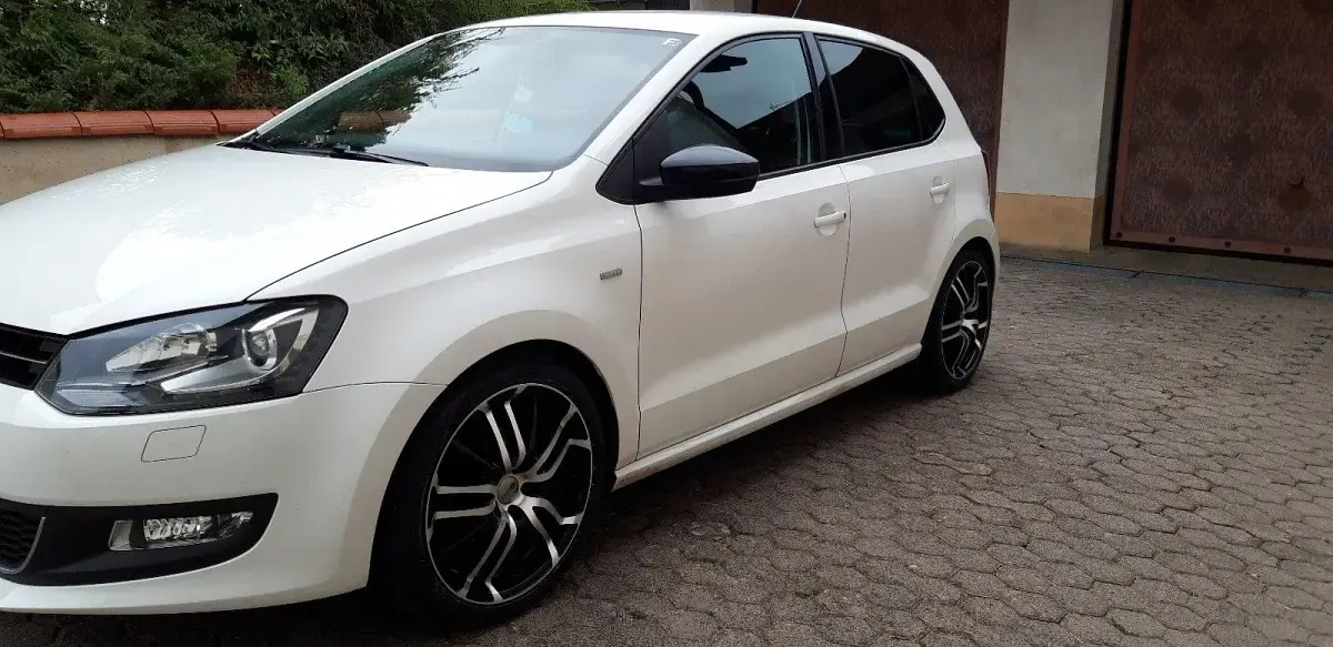 Gebraucht VW Polo Match 105 PS (77 kW) 2012 Weiß Kleinwagen