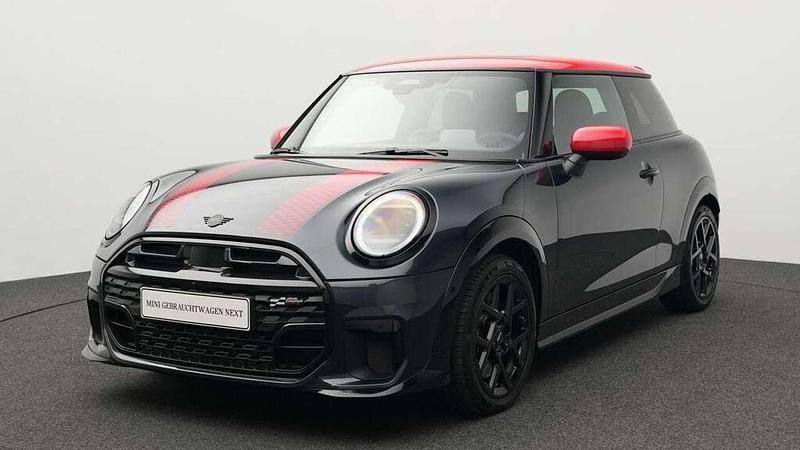 Grau Gebraucht 2024 Mini John Cooper Works Kleinwagen | 33.514 € (Fairer Preis) - Bild 1/4