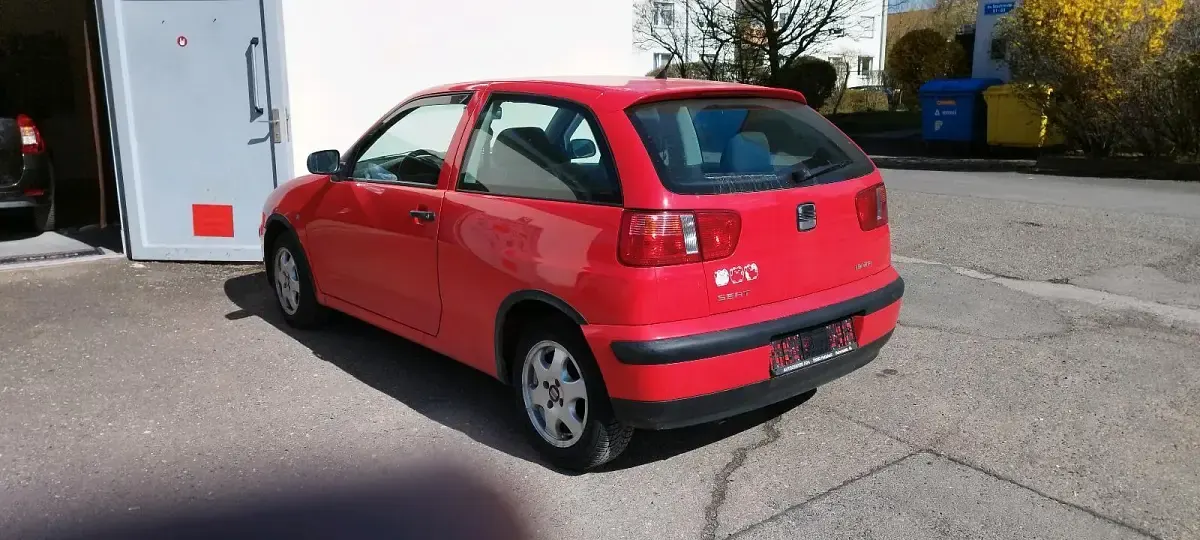 Gebraucht Seat Ibiza 60 PS (44 kW) 2002 Rot Kleinwagen