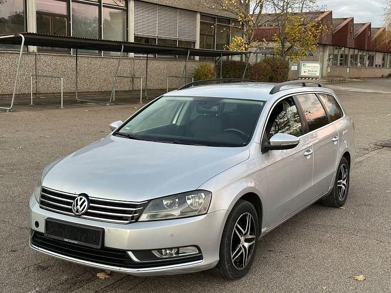 Gebraucht VW Passat Comfortline 122 PS (89 kW) 2012 Silber Kombi