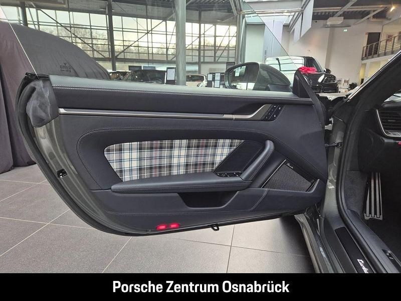 Gebraucht Porsche 992 650 PS (478 kW) 2025 Aventuringrünmetallic Coupé