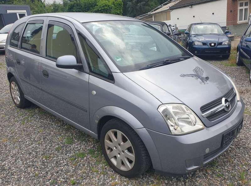 Grau Gebraucht 2004 Opel Meriva Enjoy Van / Kleinbus | 1.599 € (Fairer Preis) - Bild 1/4