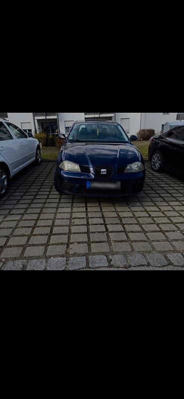 Second-hand Seat Ibiza 60 CP (44 kW) 2008 Albastru Hatchback