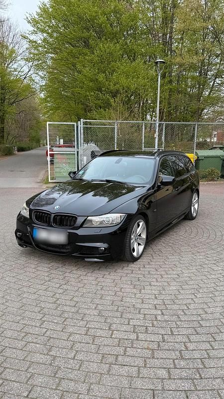 Gebraucht BMW 320 M Performance 184 PS (135 kW) 2012 Schwarz Kombi