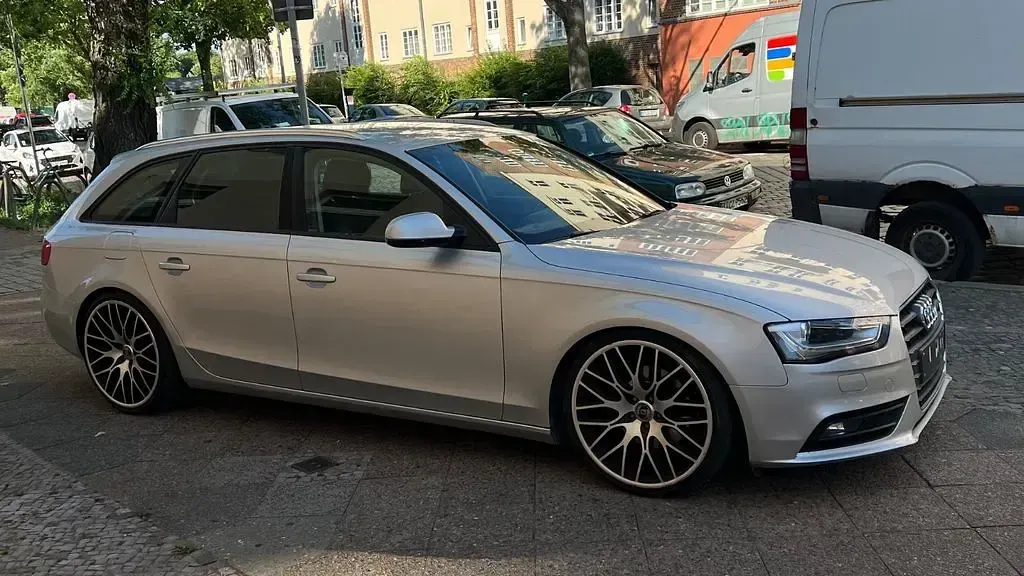 Gebraucht Audi A4 Ambition 150 PS (110 kW) 2014 Silber Kombi
