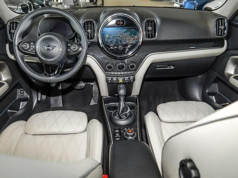 Gebraucht Mini Cooper SE Chili 164 kW (224 PS) 2020 Schwarz Kleinwagen
