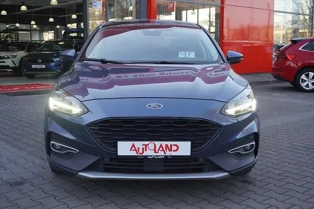 Usata Ford Focus Active 125 CV (91 kW) 2019 Blu Berlina