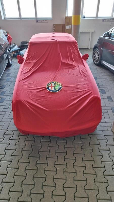 Schwarz Gebraucht 1984 Alfa Romeo Spider Veloce Cabrio | 25.000 € - Bild 1/4