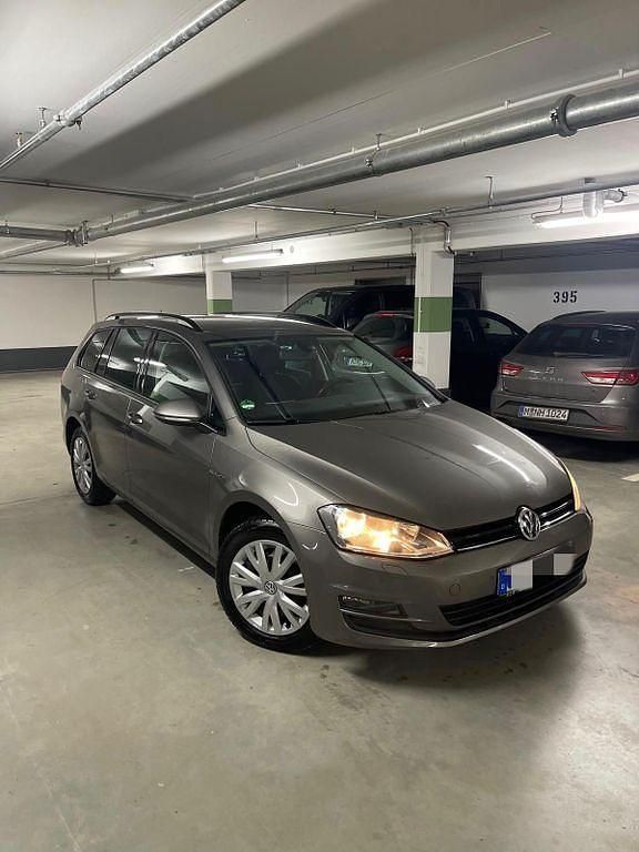 Grau Gebraucht 2014 VW Golf VII Highline Kombi | 9.500 € (Fairer Preis) - Bild 1/4