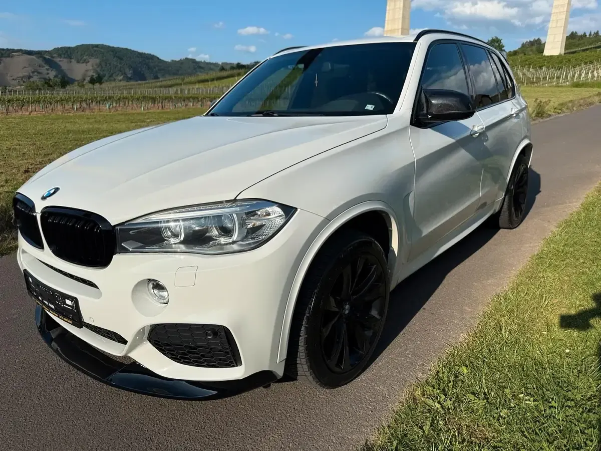 Gebraucht BMW X5 Performance 381 PS (280 kW) 2014 Weiß SUV