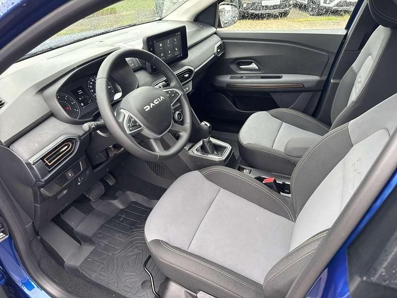 Neu Dacia Sandero Extreme 91 PS (66 kW) 2025 Ironblau Kleinwagen