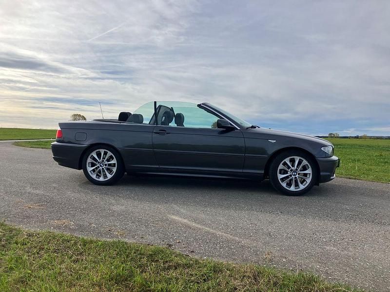 Gebraucht BMW 320 Cabriolet Performance 170 PS (125 kW) 2005 Grau Cabrio