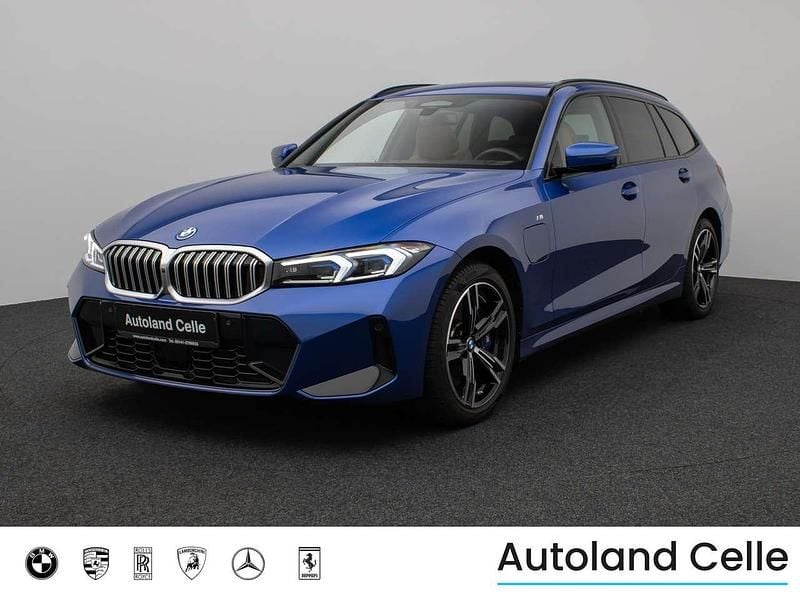 M portimao blauc31 Gebraucht 2024 BMW 330e M Sport Kombi | 47.999 € (Etwas zu teuer) - Bild 1/4