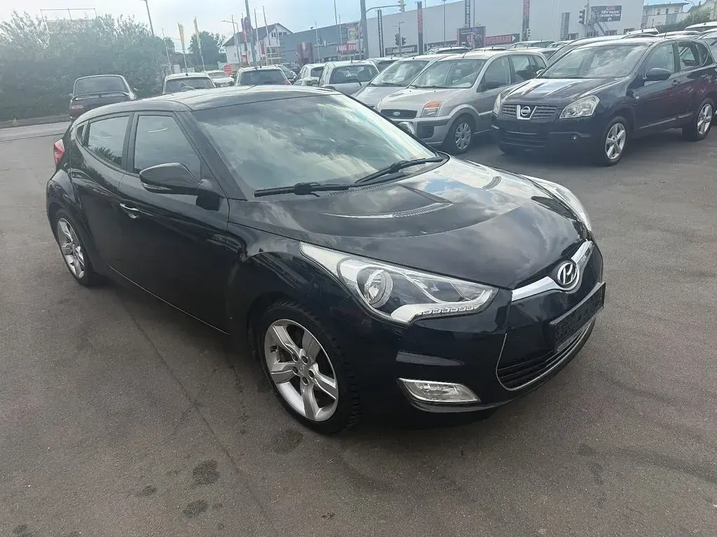 Gebraucht Hyundai Veloster Style 140 PS (102 kW) 2013 Phantom black Kleinwagen