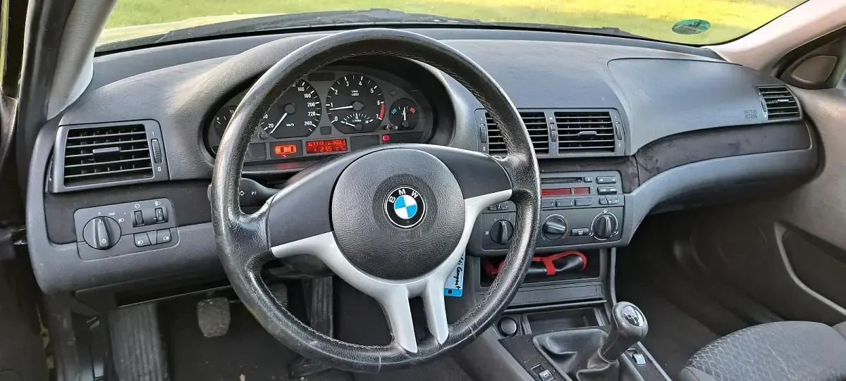 Gebraucht BMW 316 Compact 116 PS (85 kW) 2002 Schwarz Kleinwagen