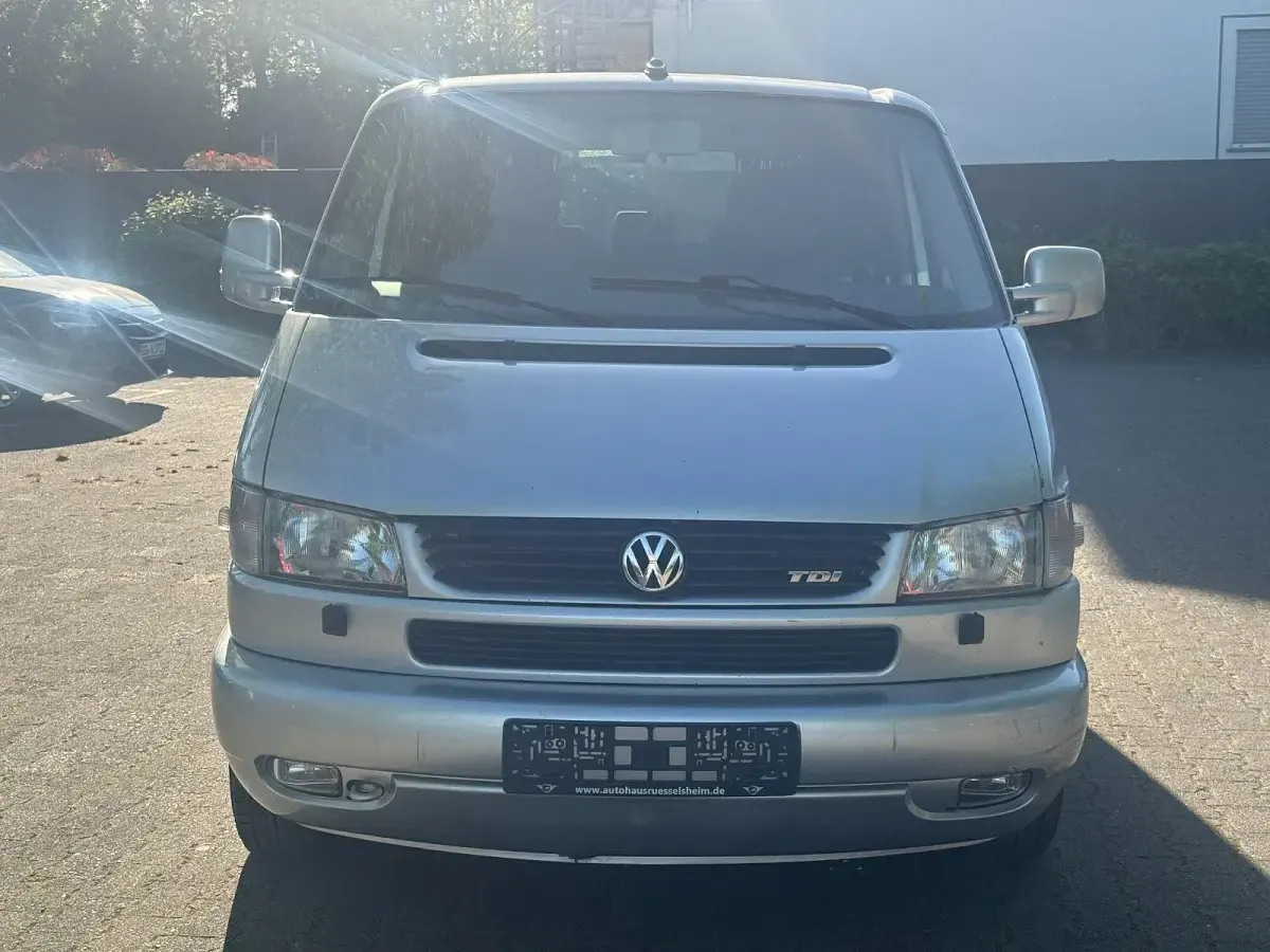 Gebraucht VW T4 102 PS (75 kW) 2000 Silber Van