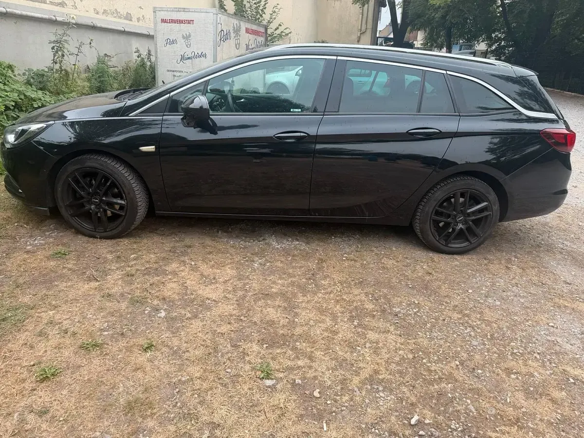 Gebraucht Opel Astra 136 PS (100 kW) 2017 Schwarz Kombi