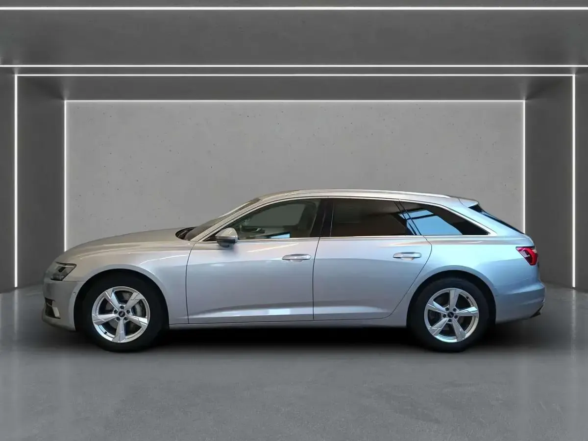 Gebraucht Audi A6 Sport 286 PS (210 kW) 2023 Florettsilber metallic Kombi