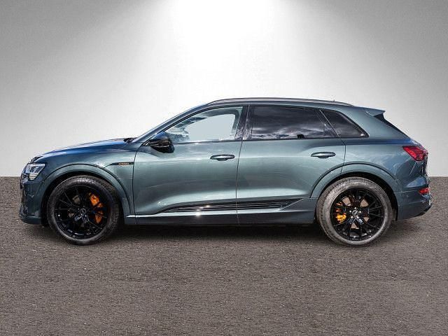 Gebraucht Audi e-tron S-Line 300 kW (408 PS) 2022 Individuallackierungen audi ex SUV
