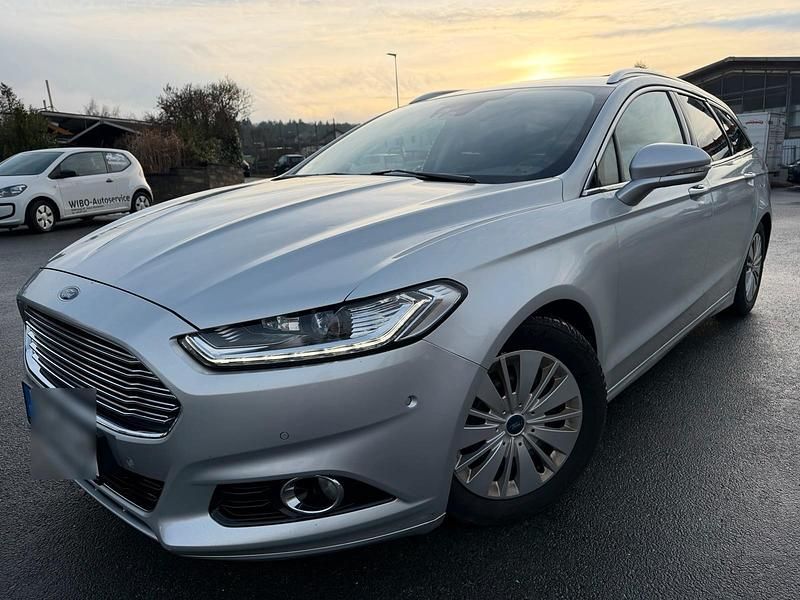 Silber Gebraucht 2015 Ford Mondeo Titanium Kombi | 7.990 € (Superpreis) - Bild 1/4