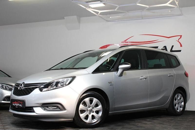 Gebraucht Opel Zafira Active 140 PS (102 kW) 2017 Silber Van / Kleinbus