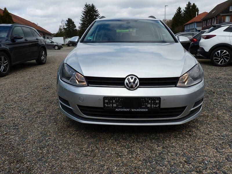 Second-hand VW Golf VII Trendline 86 CP (63 kW) 2013 Argintiu Break