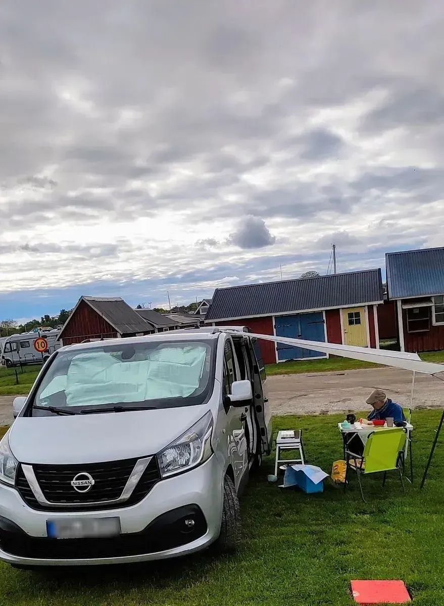 Gebraucht Nissan NV300 145 PS (106 kW) 2017 Silber Van