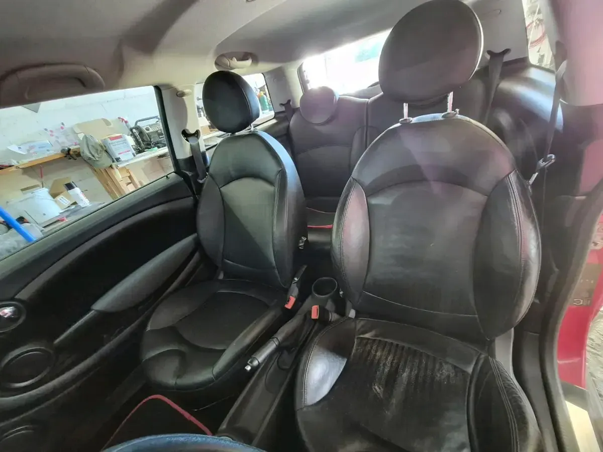 Gebraucht Mini ONE 98 PS (72 kW) 2010 Rot Kleinwagen