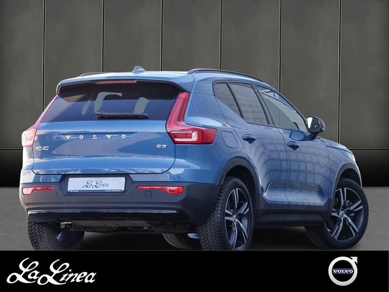 Gebraucht Volvo XC40 Plus 163 PS (119 kW) 2025 Blau SUV
