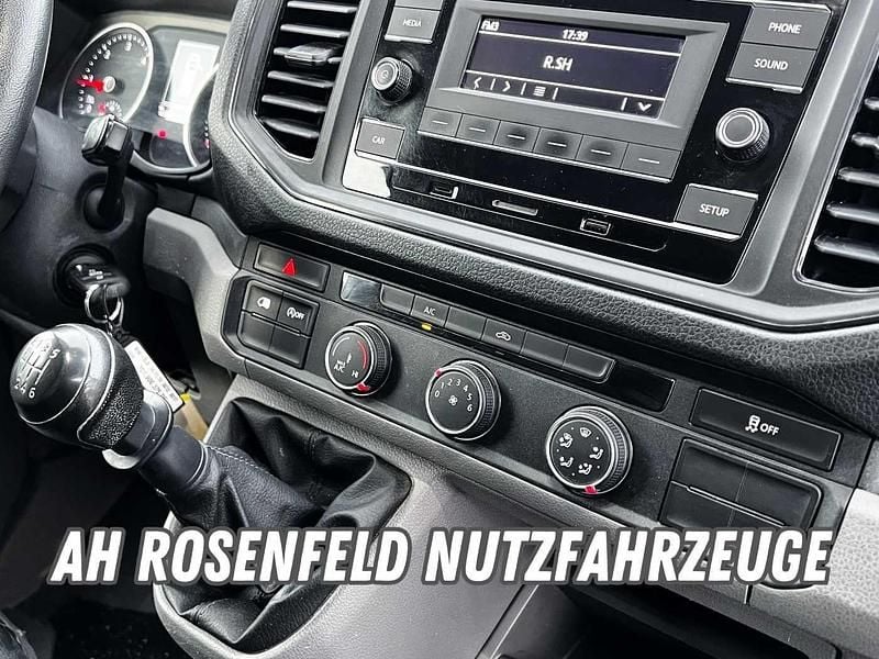 Second-hand VW Crafter 140 CP (102 kW) 2020 Alb Van