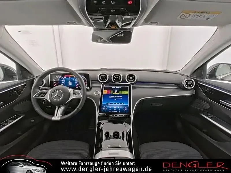 Gebraucht Mercedes C180 Advanced 170 PS (125 kW) 2025 Obsidianschwarz metallic Limousine