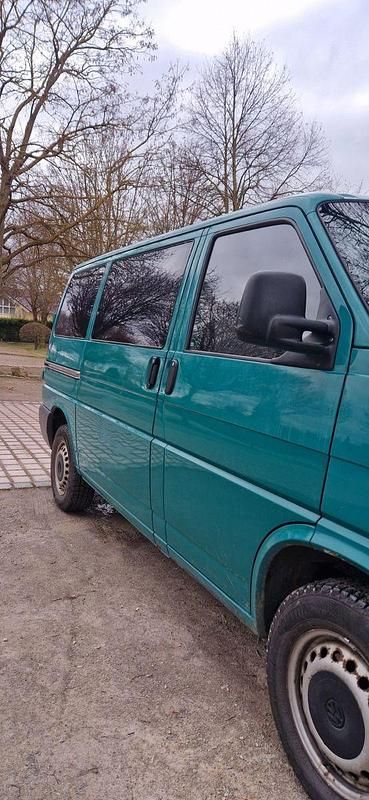 Gebraucht VW T4 116 PS (85 kW) 1999 Grün Van