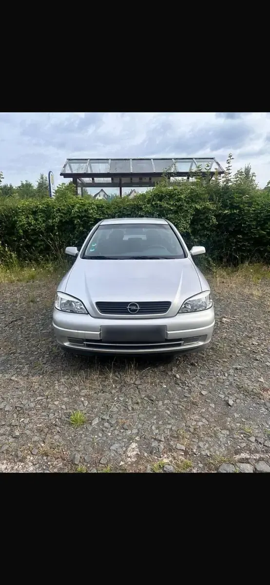 Gebraucht Opel Astra 101 PS (74 kW) 2002 Grau Limousine