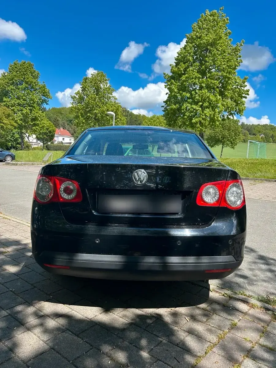 Gebraucht VW Jetta 140 PS (102 kW) 2006 Schwarz Limousine