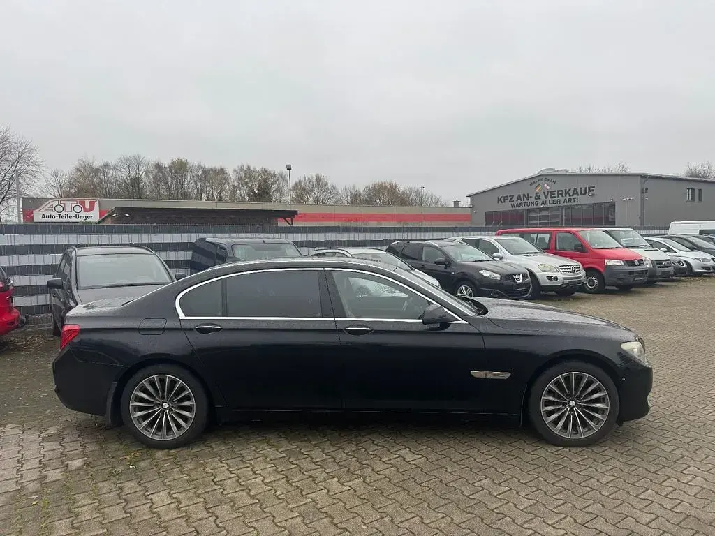 Gebraucht BMW 750L 408 PS (300 kW) 2009 Schwarz Limousine